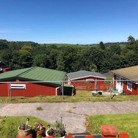Chalet18 Carmarthen Bagian luar foto